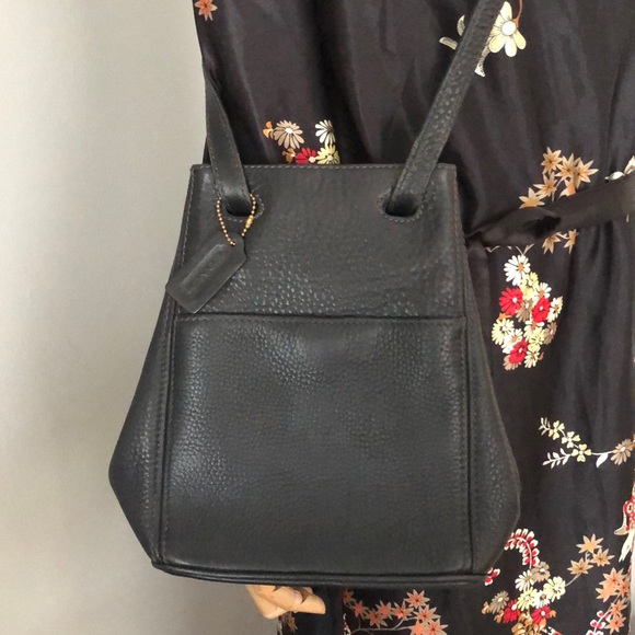 Vintage Coach Made in Italy Collectors Bag! - Picture 7 of 7